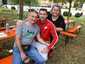 NAKON NATJECANJA U KUHANJU ČOBANCA: HKZ Calw organizira veliku zabavu u povodu 30. godina djelovanja NAKON NATJECANJA U KUHANJU ČOBANCA: HKZ Calw organizira veliku zabavu u povodu 30. godina djelovanja