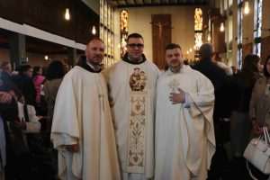 (FOTO) VELIKO SLAVLJE U WIESBADENU: Na Mladu misu fra Nikole Livaje stigao velik broj vjernika iz Wiesbadena, Frankfurta, Mainza i okolice (FOTO) VELIKO SLAVLJE U WIESBADENU: Na Mladu misu fra Nikole Livaje stigao velik broj vjernika iz Wiesbadena, Frankfurta, Mainza i okolice