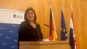 DÜSSELDORF: Na svečanu proslavu važnih hrvatskih obljetnica stigli mnogi gosti i uglednici iz Hrvatske, Njemačke i EU DÜSSELDORF: Na svečanu proslavu važnih hrvatskih obljetnica stigli mnogi gosti i uglednici iz Hrvatske, Njemačke i EU