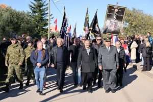 (FOTO) DAN SJEĆANJA NA ŽRTVE ŠKABRNJE: Polaganjem vijenaca završeno obilježavanje 32. obljetnice stradanja hrvatskih civila i branitelja u Škabrnji (FOTO) DAN SJEĆANJA NA ŽRTVE ŠKABRNJE: Polaganjem vijenaca završeno obilježavanje 32. obljetnice stradanja hrvatskih civila i branitelja u Škabrnji