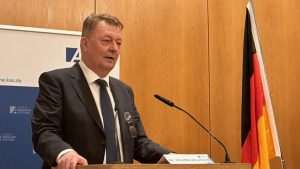 DÜSSELDORF: Na svečanu proslavu važnih hrvatskih obljetnica stigli mnogi gosti i uglednici iz Hrvatske, Njemačke i EU DÜSSELDORF: Na svečanu proslavu važnih hrvatskih obljetnica stigli mnogi gosti i uglednici iz Hrvatske, Njemačke i EU