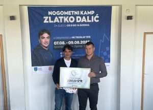 ZLATKO DALIĆ U LIVNU: Uručene donacije prikupljenje na humanitarno glazbenom-sportskom spektaklu