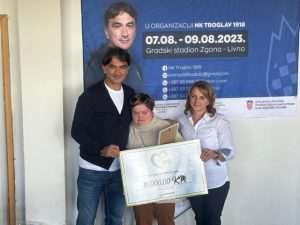 ZLATKO DALIĆ U LIVNU: Uručene donacije prikupljenje na humanitarno glazbenom-sportskom spektaklu