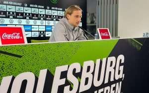 WOLFSBURG: Hrvatski reprezentativac Lovro Majer ugostio učenike hrvatske škole u Njemačkoj WOLFSBURG: Hrvatski reprezentativac Lovro Majer ugostio učenike hrvatske škole u Njemačkoj