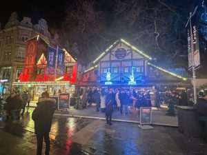 WIESBADEN: Božićni sajam „Zvijezda padalica“ koji odiše bajkovitim ugođajem WIESBADEN: Božićni sajam „Zvijezda padalica“ koji odiše bajkovitim ugođajem