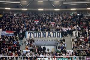 DAR ZADRANIMA ZA BOŽIĆ: Košarkaši Zadra 'pregazili' Partizan briljantnom izvedbom pred 8.500 navijača DAR ZADRANIMA ZA BOŽIĆ: Košarkaši Zadra 'pregazili' Partizan briljantnom izvedbom pred 8.500 navijača