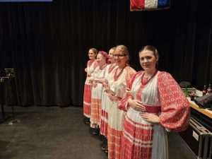 NIKOLINJE I BOŽIĆNA PROSLAVA HKZ ROTTWEIL, SCHWENNINGEN I SCHRAMBERG: Djeca i njihovi roditelji uživali u bogatom kulturno-zabavnom programu NIKOLINJE I BOŽIĆNA PROSLAVA HKZ ROTTWEIL, SCHWENNINGEN I SCHRAMBERG: Djeca i njihovi roditelji uživali u bogatom kulturno-zabavnom programu