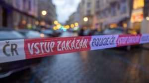 KRVOPROLIĆE U PRAGU: Više od 15 ljudi je ubijeno, a najmanje 24 osobe su ranjena u napadu na praškom sveučilištu