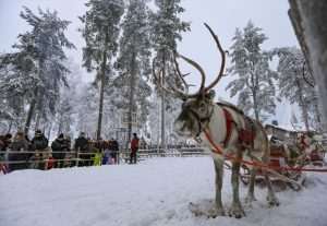 BAJKOVITI GRAD NA SJEVERU EUROPE: Finski Rovaniemi, snježni dom Djeda Božićnjaka godišnje posjeti 500 tisuća turista  
