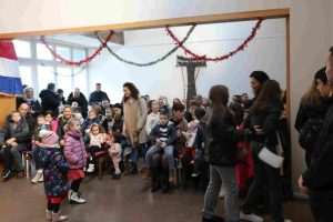 MAINZ/WIESBADEN/MAIN-TAUNUS/HOCHTAUNUS: Na proslavi Nikolinja uživala i djeca, roditelji, bake, djedovi... MAINZ/WIESBADEN/MAIN-TAUNUS/HOCHTAUNUS: Na proslavi Nikolinja uživala i djeca, roditelji, bake, djedovi...