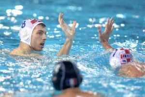 HRVATSKA UPISALA I DRUGU POBJEDU: Predvođeni raspoloženim Rinom Burićem hrvatski vaterpolisti slomili i Francusku