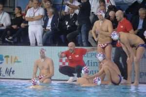 HRVATSKA UPISALA I DRUGU POBJEDU: Predvođeni raspoloženim Rinom Burićem hrvatski vaterpolisti slomili i Francusku
