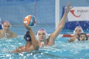 HRVATSKA UPISALA I DRUGU POBJEDU: Predvođeni raspoloženim Rinom Burićem hrvatski vaterpolisti slomili i Francusku