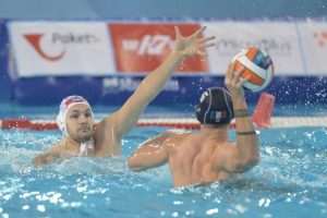 HRVATSKA UPISALA I DRUGU POBJEDU: Predvođeni raspoloženim Rinom Burićem hrvatski vaterpolisti slomili i Francusku