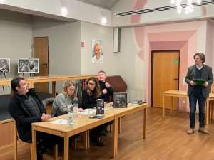 DÜSSELDORF/ESSEN: Dr. Ante Nazor ukazao na pokušaje krivotvorenja povijesti u ratu u BiH DÜSSELDORF/ESSEN: Dr. Ante Nazor ukazao na pokušaje krivotvorenja povijesti u ratu u BiH