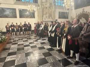 10. OBLJETNICA FESTE SVETOG VLAHA U BRUXELLESU: Dubrovčani i prijatelji Dubrovnika proslavili Festu sv. Vlaha uz puštanje bijelih golubica kao simbola slobode i mira