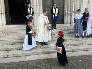 10. OBLJETNICA FESTE SVETOG VLAHA U BRUXELLESU: Dubrovčani i prijatelji Dubrovnika proslavili Festu sv. Vlaha uz puštanje bijelih golubica kao simbola slobode i mira