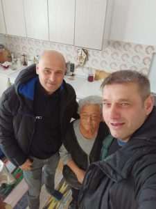 (FOTO) KOTORVAROŠANI U STUTTGARTU: Na fešti proslavili 10. obljetnicu udruge i pomolili se za svog iznenada preminulog člana (FOTO) KOTORVAROŠANI U STUTTGARTU: Na fešti proslavili 10. obljetnicu udruge i pomolili se za svog iznenada preminulog člana