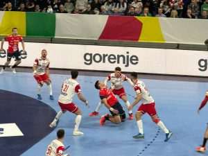 (FOTO) RAPSODIJA U MANNHEIMU: Razigrana Hrvatska pregazila Španjolsku uz bučnu podršku hrvatskih navijača