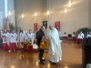 ZAVRŠENA DVODNEVNA PROSLAVA 50. GODIŠNJICE HKZ BALINGEN-EBINGEN: Biskup Pero Sudar poručio hrvatskim iseljenicima “Lijepo je biti Hrvat, unatoč svim poteškoćama!“