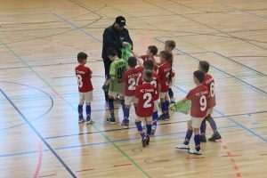 OPET NA POBJEDNIČKOM POSTOLJU: U-8 momčad Croatije München osvojila prvo mjesto na turniru u Olympiadorfu OPET NA POBJEDNIČKOM POSTOLJU: U-8 momčad Croatije München osvojila prvo mjesto na turniru u Olympiadorfu