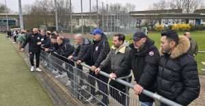 PETICA U MREŽI GOSTIJU: Tri pogotka Matovića i dva pogotka Propadala za visoku 5:0 pobjedu Croatije Frankfurt Navijači Croatije FFM / Foto: Fenix (D. Pleša)