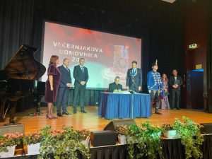 SVEČANA DODJELA VEČERNJAKOVE DOMOVNICE 2024.: Pogledajte kako večeras izgleda u Bad Homburgu