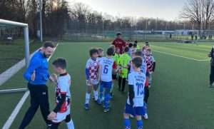 PRIJATELJSKI ODNOSI DVA KLUBA: FC Croatia München ugostila mališane NK Bubamara Prečko iz Zagreba PRIJATELJSKI ODNOSI DVA KLUBA: FC Croatia München ugostila mališane NK Bubamara Prečko iz Zagreba