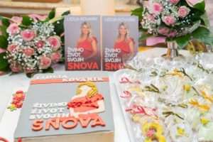 U RIMU ODRŽANA PROMOCIJA KNJIGE "ŽIVIMO ŽIVOT SVOJIH SNOVA": Autorica Lidija Kovařík oduševila Hrvatice iz Italije Foto: Fenix (MIC)