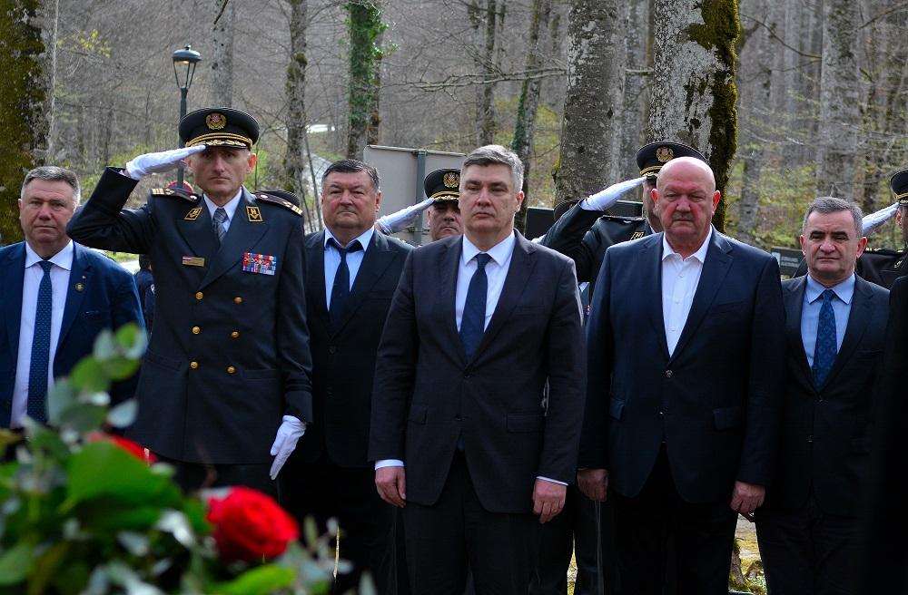Na fotografiji Marko Lukić, Tihomir Kundid, Slavko Butorav, Zoran Milanović, Marijan Mareković / Foto: Hina