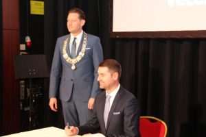 DODJELA NAGRADA VEČERNJAKOVA DOMOVNICA 2023.: U Bad Homburgu se susrela Domovina i iseljeništvo DODJELA NAGRADA VEČERNJAKOVA DOMOVNICA 2023.: U Bad Homburgu se susrela Domovina i iseljeništvo