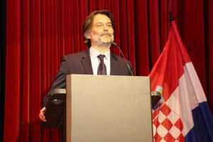 DODJELA NAGRADA VEČERNJAKOVA DOMOVNICA 2023.: U Bad Homburgu se susrela Domovina i iseljeništvo DODJELA NAGRADA VEČERNJAKOVA DOMOVNICA 2023.: U Bad Homburgu se susrela Domovina i iseljeništvo