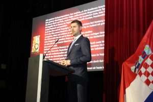 DODJELA NAGRADA VEČERNJAKOVA DOMOVNICA 2023.: U Bad Homburgu se susrela Domovina i iseljeništvo DODJELA NAGRADA VEČERNJAKOVA DOMOVNICA 2023.: U Bad Homburgu se susrela Domovina i iseljeništvo