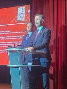SVEČANA DODJELA VEČERNJAKOVE DOMOVNICE 2024.: Pogledajte kako večeras izgleda u Bad Homburgu