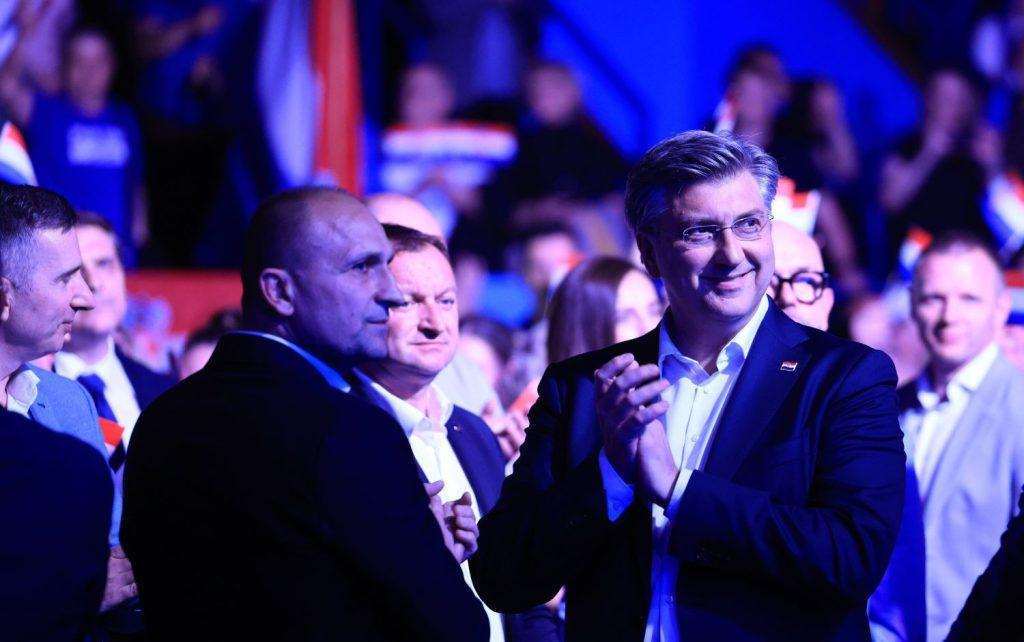 Ivan Anušić i Andrej Plenković na predizbornom skupu u Osijeku / Foto: Hina