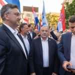 PLENKOVIĆ UVJEREN U POBJEDU: Pobijedit ćemo tako uvjerljivo da nas nitko neće moći ucjenjivati Predizborni skup HDZ-a u Zagrebu / Foto: Hina