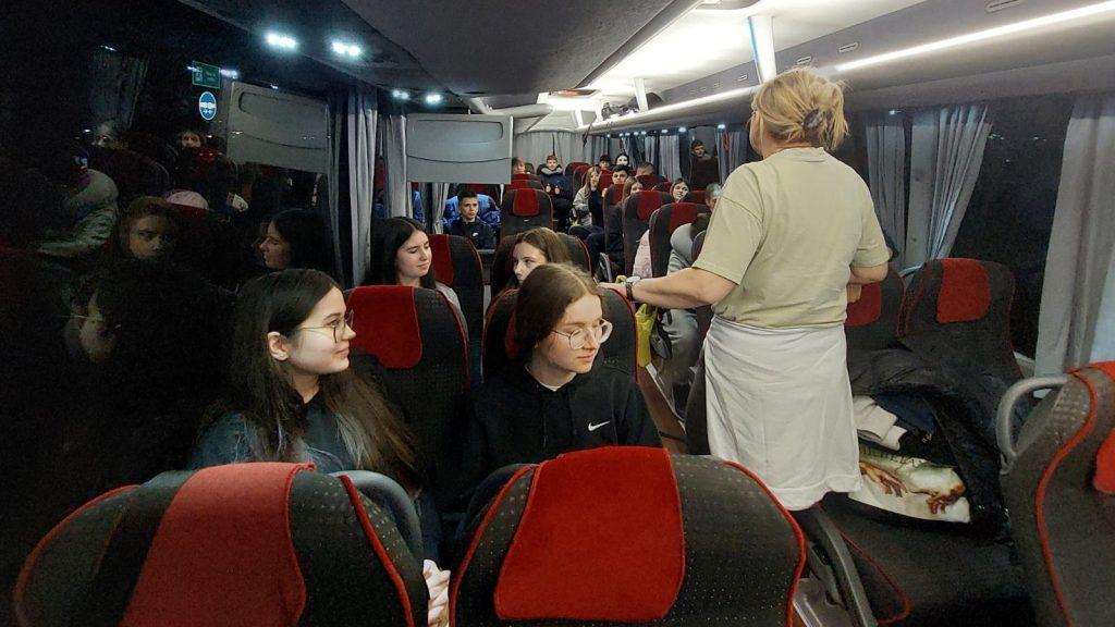 Učenici Hrvatske nastave Hessen na putu za Domovinu / Foto: Fenix (SIM)