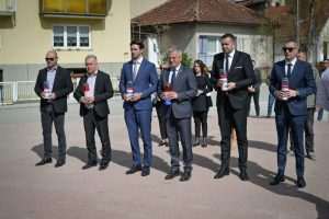 POSJET HRVATIMA SREDNJE BOSNE: Zvonko Milas sa kandidatima HDZ-a iz XI. izborne jedinice u Novom Travniku, Vitezu i Bugojnu Foto: IS HDZ