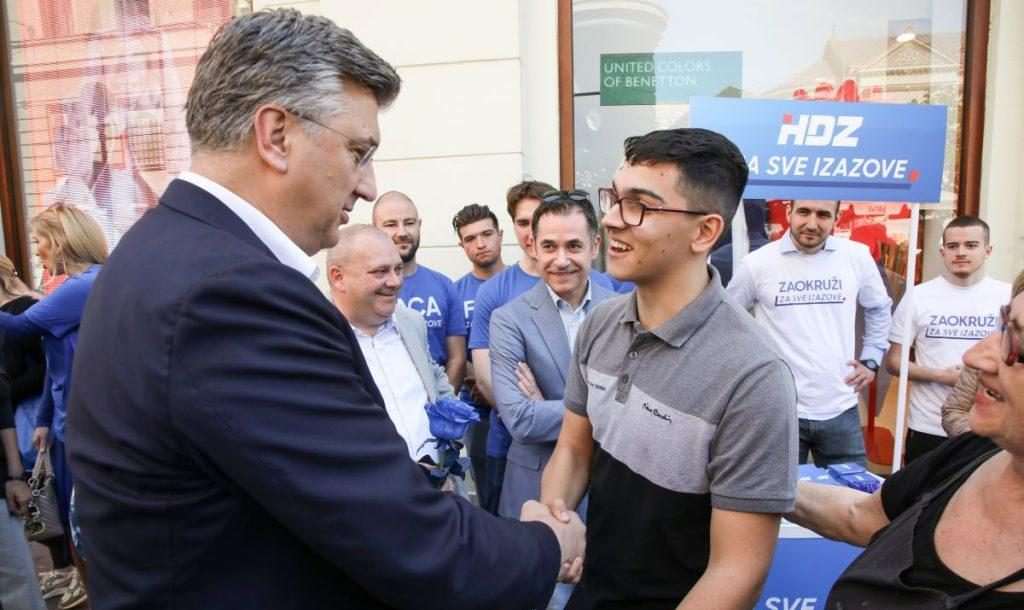 Andrej Plenković na Cvjetnom trgu / Foto: Hina