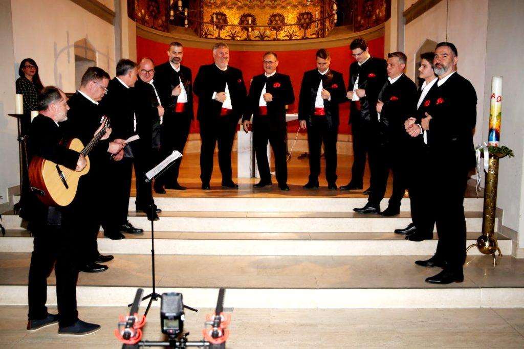 (FOTO) KLAPSKA VEČER U BÖBLINGENU: Tri hrvatske klape raspjevale publiku Muška klapa Troplet / Foto: Fenix (Ž.Cindrić)