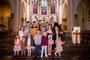 AACHEN: Kršteno šesto dijete u obitelji Markotić AACHEN: Kršteno šesto dijete u obitelji Markotić