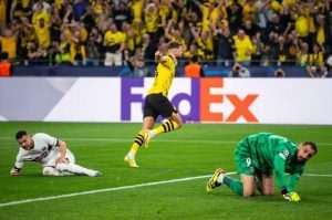 SJAJAN NOGOMET NA WESTFALENU: Borussia srušila PSG i stekla prednost pred uzvrat u Parizu Detalj s utakmice Borussia - PSG / Foto: Anadolu