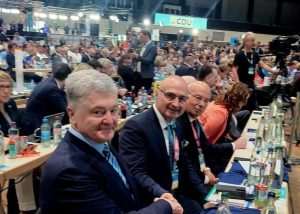 ČESTITKA FRIEDRICHU MERZU: Hrvatski ministar Grlić Radman čestitao Merzu na ponovnom izboru za predsjednika CDU-a ČESTITKA FRIEDRICHU MERZU: Hrvatski ministar Grlić Radman čestitao Merzu na ponovnom izboru za predsjednika CDU-a