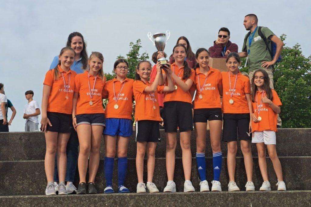 Susret ministranata i članova malih pjevačkih zborova iz hrvatskih katoličkih misija u Švicarskoj / Foto: Fenix (D. Šola)
