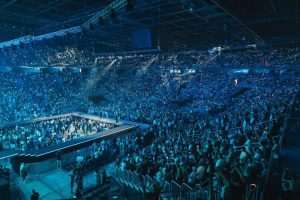 “PROGLEDAJ SRCEM”: Jubilarni 10. duhovno-glazbeni spektakl prvog dana okupio 18.000 ljudi u Areni Zagreb Publika na koncertu Progledaj srcem u Areni Zagreb / Foto: Fenix (Bagado)