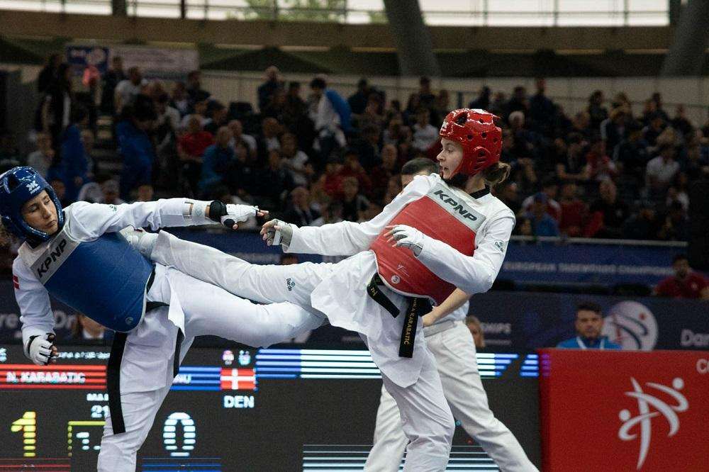 Posljednjeg dana europskog tekvondo prvenstva u Beogradu Hrvatska je stigla do nove dvije medalje osvojivši tako ukupno sedam odličja. Fenomenalna bila je tek 17-godišnja Splićanka Nika Karabatić iz splitskog Marjana koja se plasirala u finale kategorije do 57 kilograma, dok je Ivana Arelić brončana / Foto: Hina