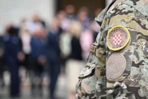 MOSTAR: Dragan Čović i zastupnica Željana Zovko nazočili obilježavanju Dana hrvatskih ratnih vojnih invalida Foto: Fenix (HVIDRA Mostar)