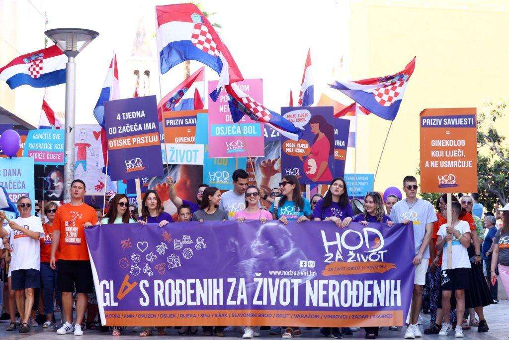 Hod za zivot u Splitu / Foto: Hina