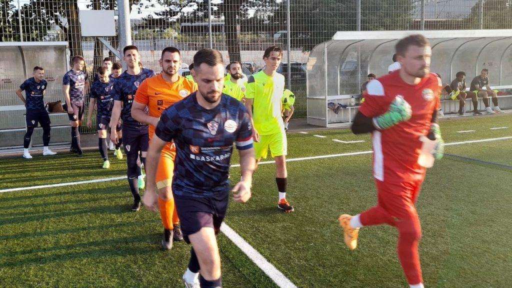 Izlazak na teren igrača Croatije ZH / Foto: Fenix (Ivan Barišić)