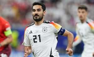 REMI U FRANKFURTU: Nijemci se spasili poraza od Švicaraca u 92. minuti Kapetan Njemačke Gundogan / Foto: Anadolu
